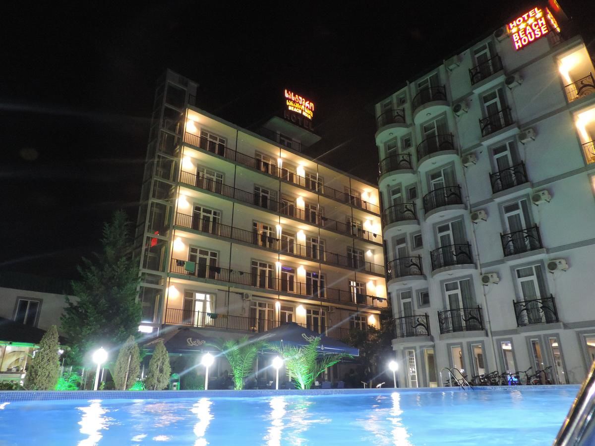 Отель Beach House Hotel Батуми