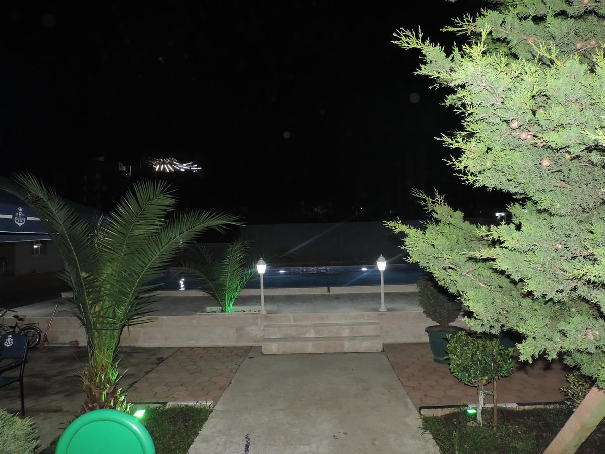 Отель Beach House Hotel Батуми-44