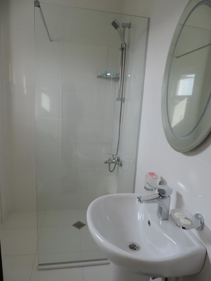 Отель Beach House Hotel Батуми-46