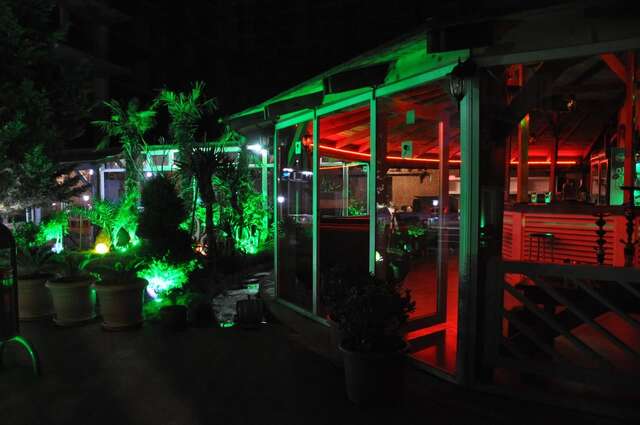 Отель Beach House Hotel Батуми-21