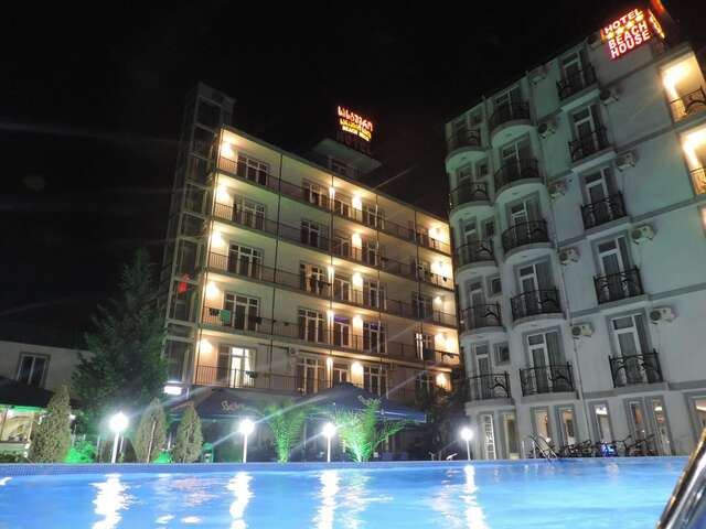 Отель Beach House Hotel Батуми-31