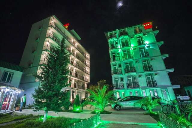 Отель Beach House Hotel Батуми-35