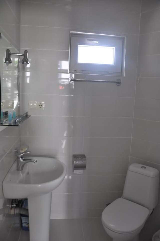 Отель Beach House Hotel Батуми-42