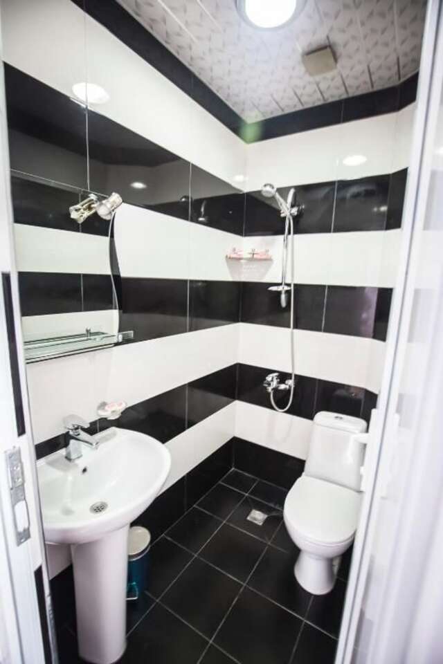 Отель Beach House Hotel Батуми-58