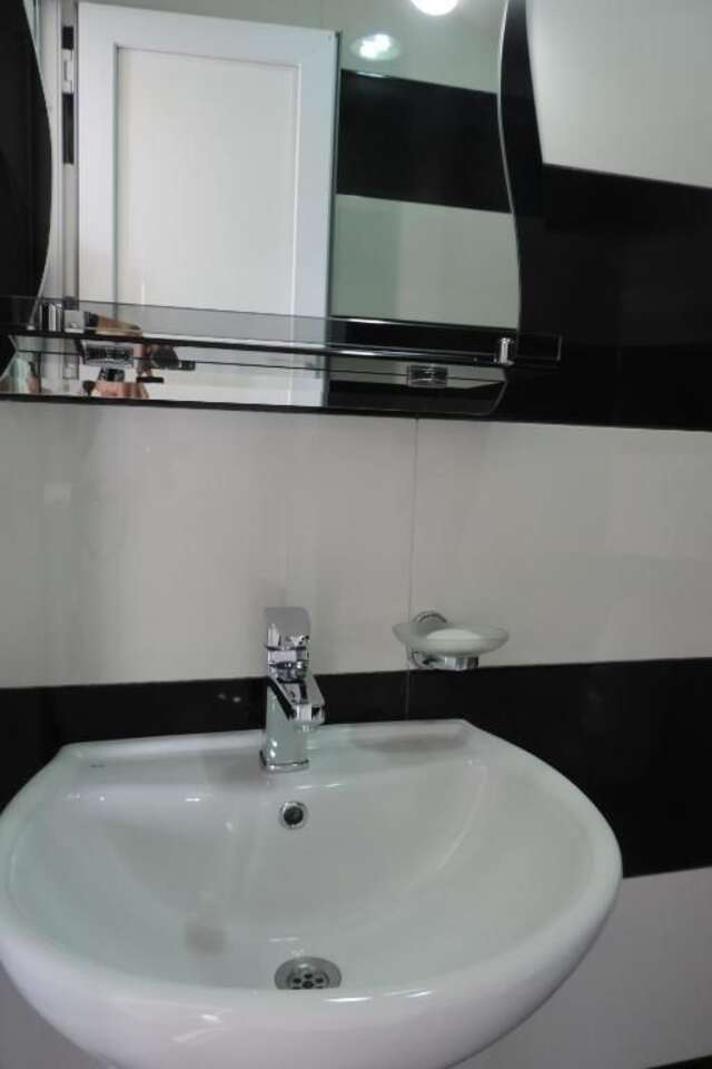 Отель Beach House Hotel Батуми-66